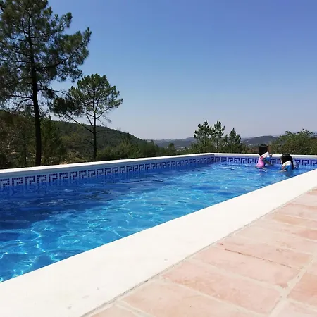 别墅 Casa-alfarobeira-villa-with-splendid-views-and-private-pool-for-4p-baby São Bartolomeu de Messines