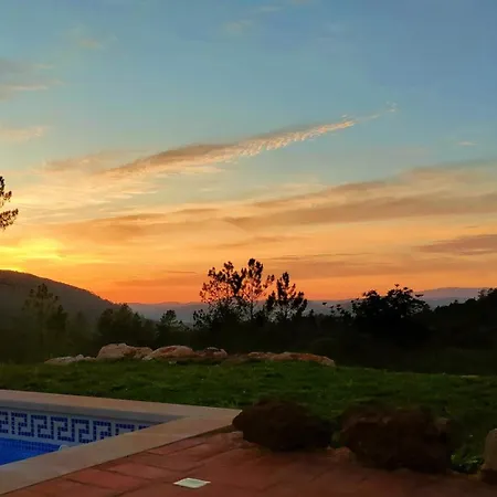 Casa Alfarobeira, With Splendid Views And Private Pool For 4p+baby *