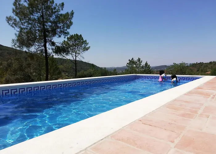 Villa Casa-alfarobeira-villa-with-splendid-views-and-private-pool-for-4p-baby São Bartolomeu de Messines